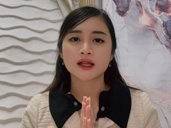 Viral Penyanyi Bikin Video Klip di Area Makam Bung Karno, Berujung Minta Maaf