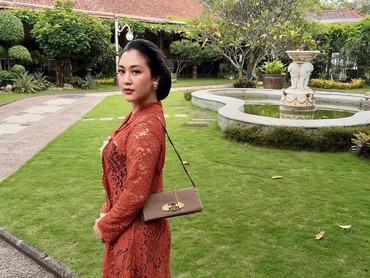 img-title Masak Bareng Chef Renatta, Sherina Munaf Bongkar Kebiasaan saat Ramadan