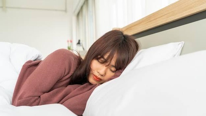 img-title Benarkah Perempuan Butuh Waktu Tidur Lebih Lama dibanding Pria? Begini Penjelasannya