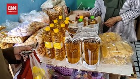 VIDEO: Satgas Pangan Pasuruan Temukan Isi Minyakita Kurang dari 1 Lite