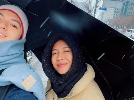 Terpopuler: Angga Yunanda & Shenina Cinnamon Jalani Awal Ramadhan di Korea Selatan