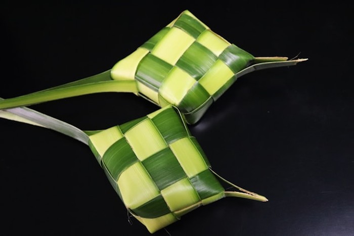 Bentuk Ketupat sebagai Simbol Hati yang Bersih/Foto: Unsplash.com/Mufid Majnun