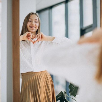 7 Cara Menjadi Pribadi yang Menarik secara Instan Menurut Ilmu Psikologi