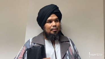 Respons Ustaz Derry Sulaiman Usai Disebut 'Kristen Hunter'