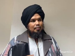 Hadir di Pemakaman Affan Kurniawan, Ustaz Derry Sulaiman Kagum dengan Solidaritas Ojol