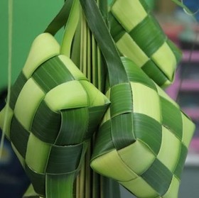 Kenapa Ketupat Identik dengan Lebaran? Ternyata Ini Sejarah dan Filosofinya!
