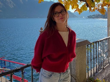Terpopuler: Potret Manuella Anak Bungsu Sophia Latjuba yang Kuliah di Jerman