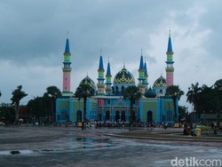 Kemegahan dan Keunikan Masjid Agung Tuban, Padukan Ragam Arsitektur