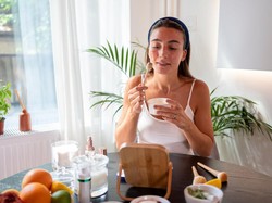 10 Kandungan Skincare yang Boleh Dipakai Bersamaan untuk Kulit Sehat
