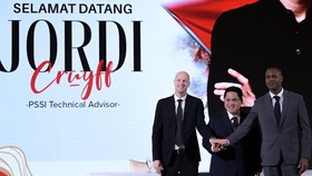 FOTO: Jordi Cruyff Siap Kerja Keras Demi Timnas Indonesia
