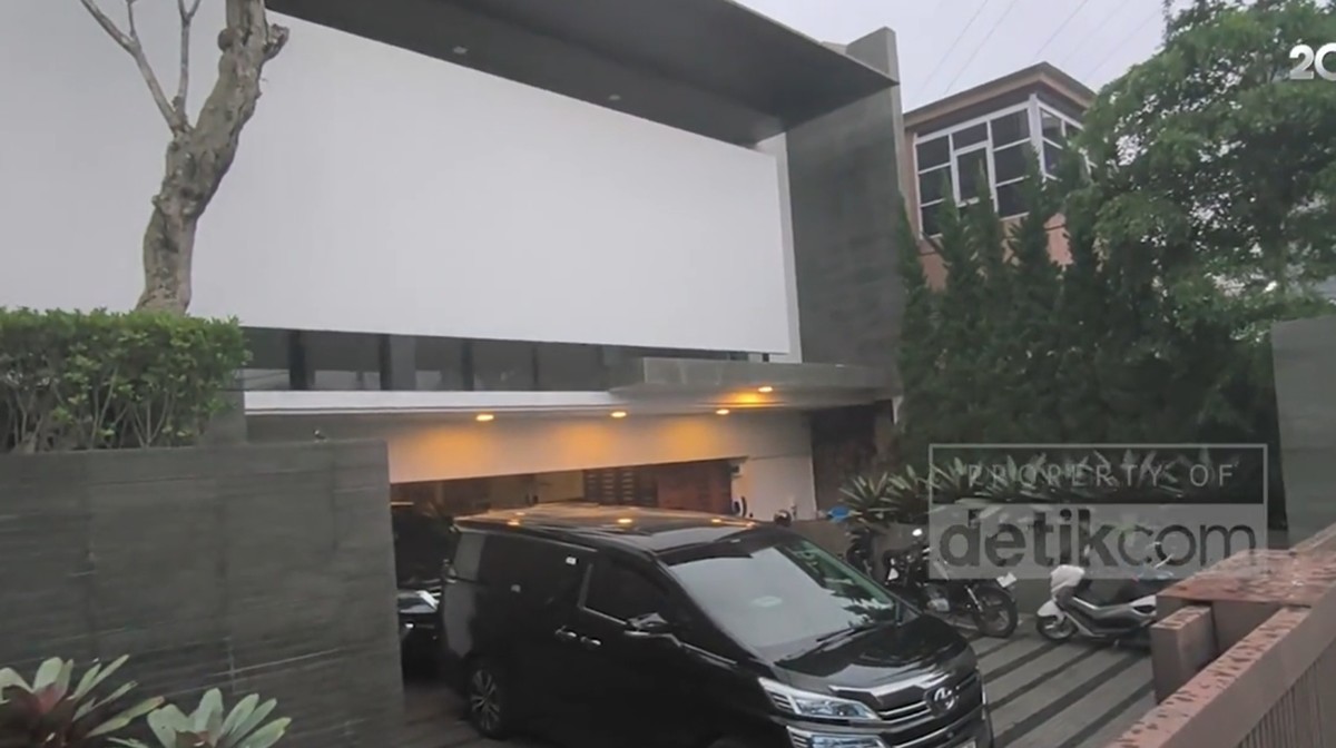 Rumah Ridwan Kamil di Ciumbuleuit&comma; Bandung