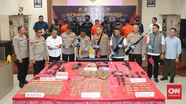 Kapolda Papua menjelaskan keterlibatan tujuh pelaku itu diketahui penyidik dari hasil pengembangan terhadap jaringan yang telah ditangkap sebelumnya
