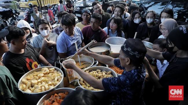 Berikut agenda buka puasa di beragam darah, seperti Jakarta, Semarang, Medan, Samarinda, hingga Jayapura pada hari ini.