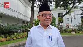 VIDEO: Mendikdasmen Buka Suara Soal Kurikulum Sekolah Rakyat