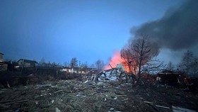 Ukraina Bombardir Pangkalan Udara Rusia, Sejumlah Pesawat Terbakar