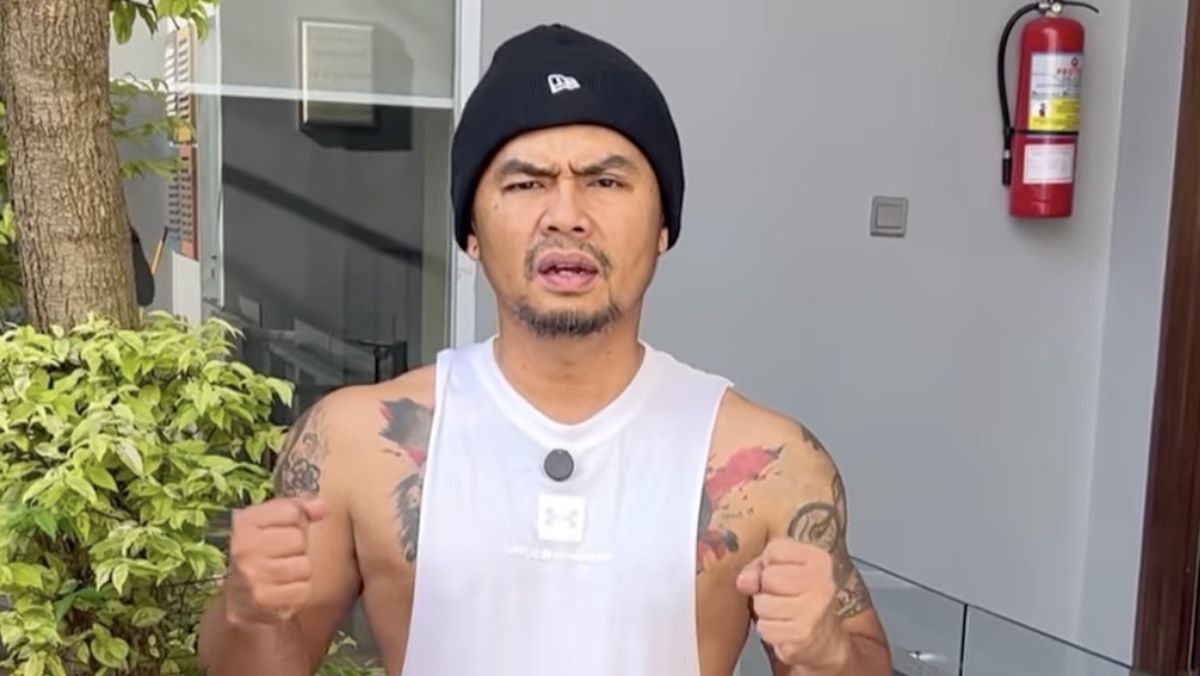 Wendi Cagur dan Istri Batal Pergi Haji: Allah Tahu Yang Terbaik
