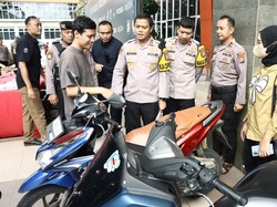 Nyaris Batal Mudik, Warga Gresik Semringah Motornya Kembali Lagi