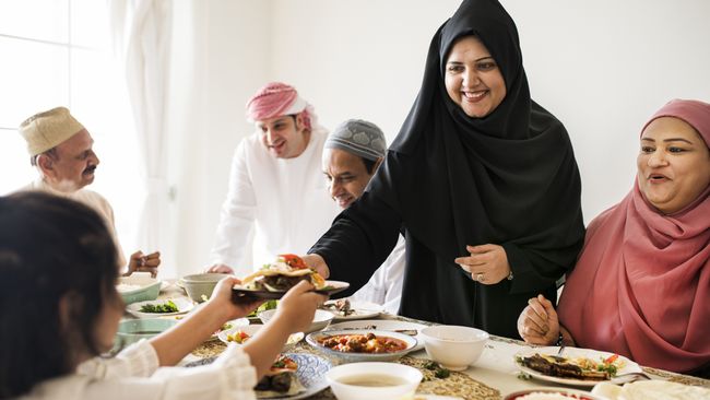 10 Tradisi Unik Lebaran di Berbagai Daerah di Indonesia