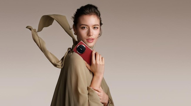 Huawei resmi meluncurkan ponsel lipat Mate X6 di Indonesia, Selasa (11/3), yang dibanderol dengan harga Rp24,999 juta.