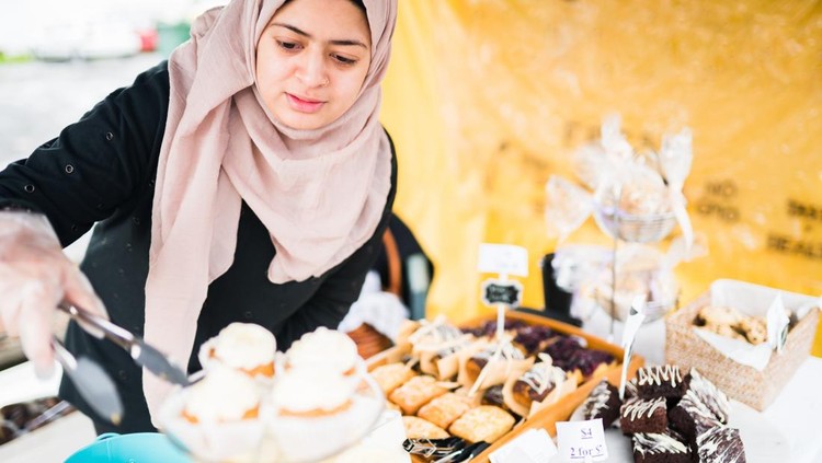 muslimah makan