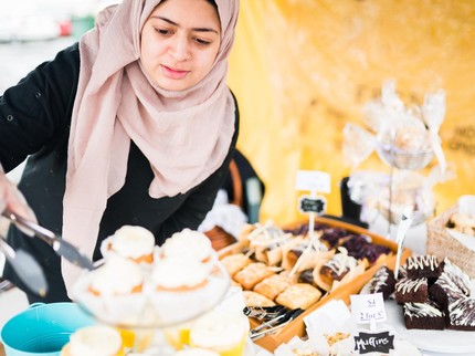 Amankah bila Ibu Hamil Berbuka Puasa dengan Makanan Manis?