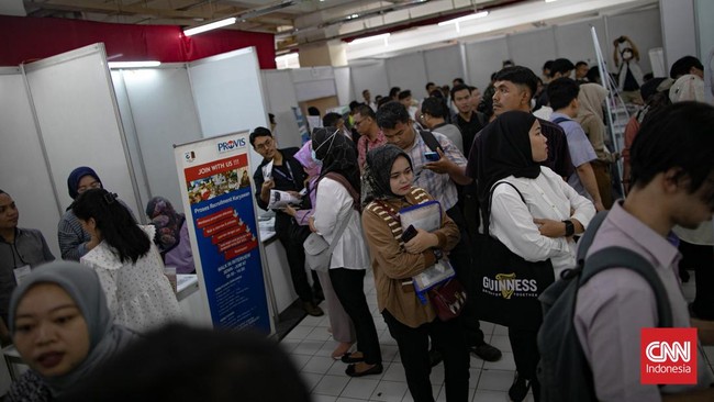 Gubernur DKI Jakarta Pramono Anung mendorong warga DKI Jakarta yang masih mencari pekerjaan untuk menjadi pekerja migran Indonesia di luar negeri.