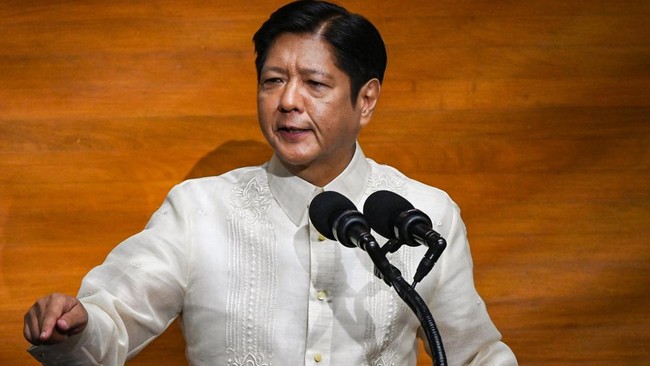 Presiden Filipina Ferdinand Marcos Jr memerintahkan para bos Badan Usaha Milik Negara (BUMN) untuk mengundurkan diri secara sukarela.