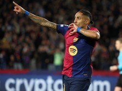 Barcelona Kunci Raphinha hingga 2028, Hindari Godaan Klub Top