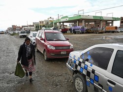 Dilanda Krisis, Negara Ini Utang IMF Rp 33 T-Mulai Setop Subsidi BBM