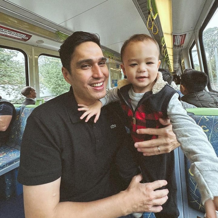 <p>Bunda, kita doakan agar Archie tumbuh menjadi anak yang sehat dan selalu menjadi kebanggaan kedua orang tuanya, ya. Semoga Archie juga terus mendapatkan cinta serta kasih sayang dari orang-orang sekitarnya. (Foto: Instagram: @deasypriscilla)</p>