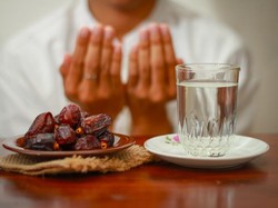 Jadwal Adzan Magrib, Buka Puasa Tasua dan Asyura