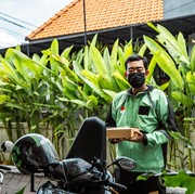 Cek Syarat hingga Skema Driver Gojek-Grab Terima THR Ojol 20%