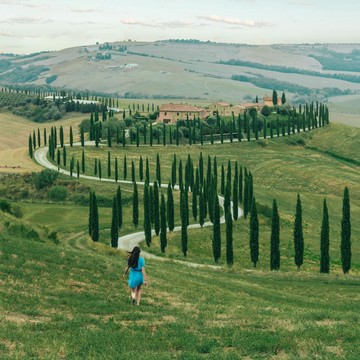 Mau Liburan ke Italia? 5 Tempat dengan Pemandangan Menakjubkan Ini Nggak Boleh Dilewatkan!
