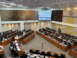 Komisi I DPR Rapat dengan Panglima dan Kepala Staf Bahas RUU TNI