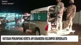VIDEO: Ratusan Penumpang Kereta Api Disandera Kelompok Bersenjata