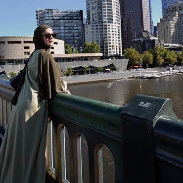 Hotman Paris Bongkar Isi Chat WhatsApp dari Paula soal Orang Ketiga