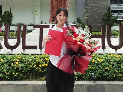 Cantik dan Berprestasi Shalima Putri Wanda Halimah Lulusan FH UGM, Intip 5 Potretnya