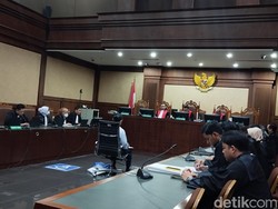 Keberatan Ditolak, Sidang Tom Lembong Lanjut Pembuktian