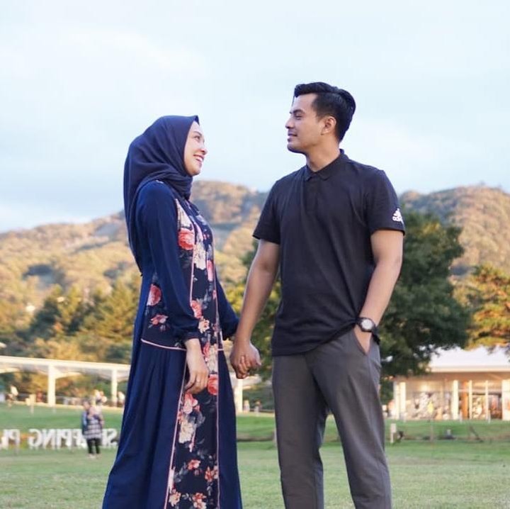 <p>Temmy Rahadi menikah dengan Ira Wahyuni pada tahun 2015. Selam 10 tahun menikah, keduanya masih terlihat mesra dan kompak dalam berbagai kesempatan. (Foto: Instagram: @temmyrahadi99)</p>