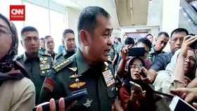 VIDEO: Kasad Tegaskan Letkol Teddy Tak harus Mundur dari TNI
