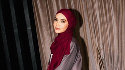 Zaskia Sungkar Hamil, Bagikan Momen Haru Saat Periksa USG