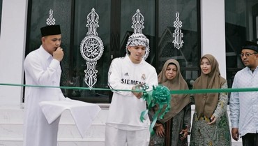 img-title Sukses Bangun Masjid Kelima, Atta Halilintar Ungkap Pencapaian Dalam Hidup