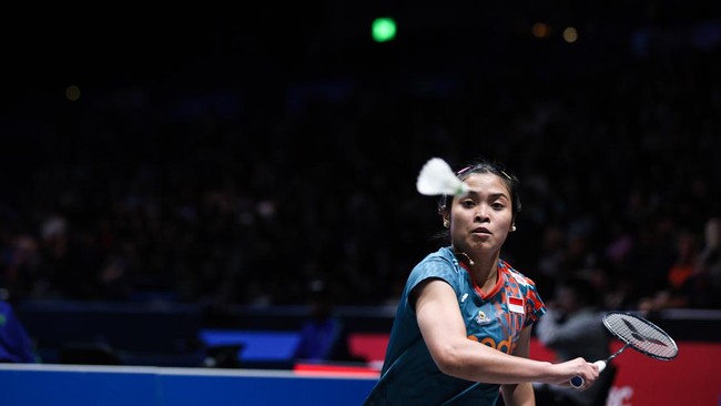 Gregoria Mariska Tunjung bakal berduel lawan Han Yue di perempat final All England 2025. Berikut fakta menarik jelang laga tersebut.