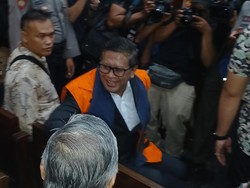 Jaksa KPK: Dapat Info OTT, Hasto Suruh Harun Masiku Rendam HP dan Sembunyi
