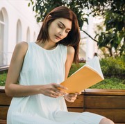 Yakin Mau Hidup Santai? Ini 5 Zodiak yang Paling Cocok dengan Prinsip Slow Living