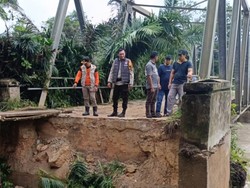 Jalan Penghubung Antar Desa di Kuansing Putus, Akses 4 Desa Terganggu