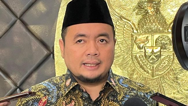 Profil dan Kekayaan Afifuddin, Ketua KPU yang Disanksi Usai 59 Kali Terbang jet Profil dan Kekayaan Afifuddin, Ketua KPU yang Disanksi Usai 59 Kali Terbang jet