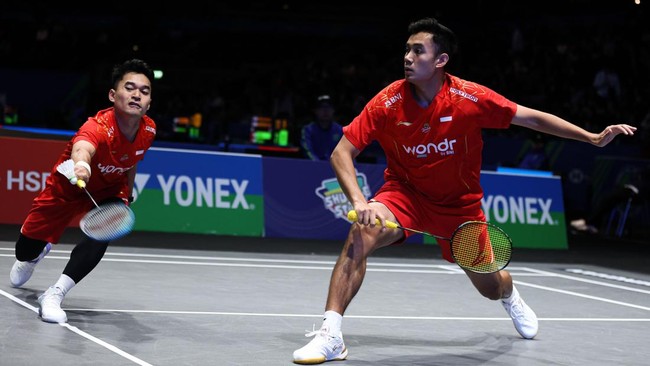 Leo Rolly Carnando/Bagas Maulana menang dramatis atas Lee Jhe Huei/Yang Po Hsuan pada All England 2025, Sabtu (15/3) dini hari WIB.