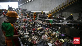 FOTO: Mengintip Pengolahan Sampah Jadi Bahan Bakar di RDF Bantargebang