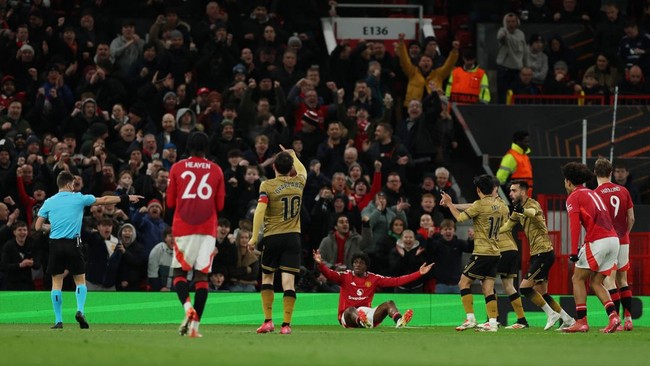 Berikut kronologi saat bintang Manchester United, Patrick Dorgu menolak pemberian penalti dari wasit dalam laga lawan Real Sociedad di Liga Europa.